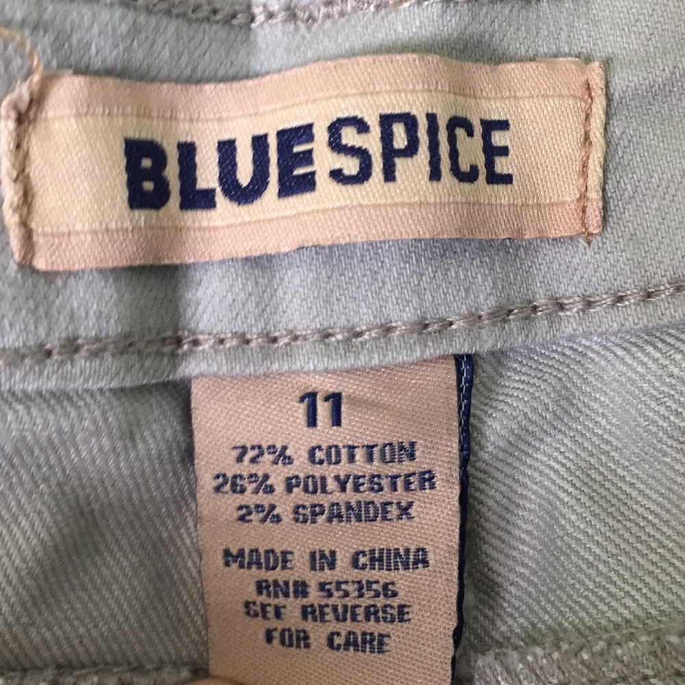 jeans - Picture 3 of 3